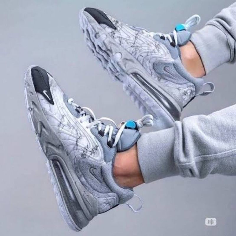 SEPATU SNEAKERS REACT 270 BEST SELLER