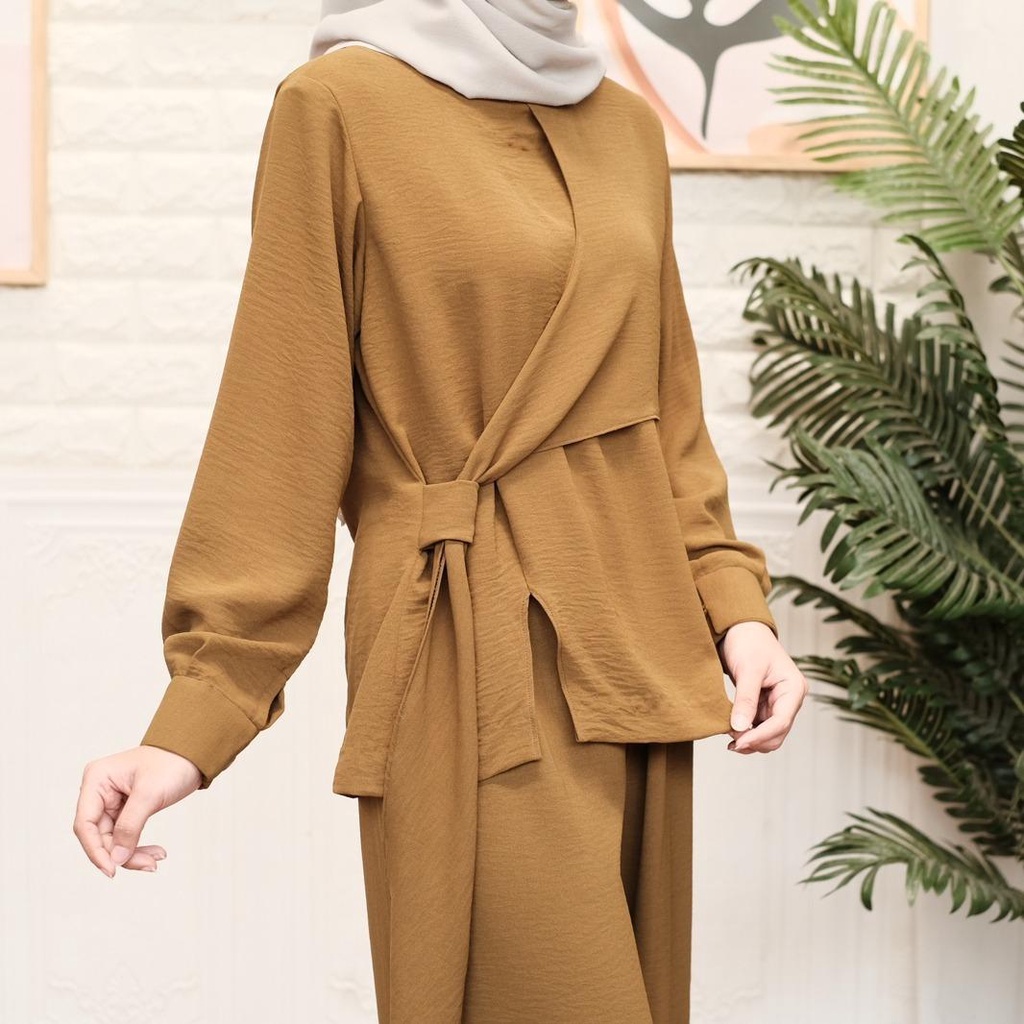 BEFAST - ZNF OOTD WANITA SETELAN WITA / One Set Tiara Crincle / Pakaian Casual Wanita / Outfit Daily Wanita Hijab / Oneset Wanita model Terbaru / Fashion Kekinan Remaja ABG / Setelan Polos Formal / Set Atasan Lengan Panjang+Celana Kulot