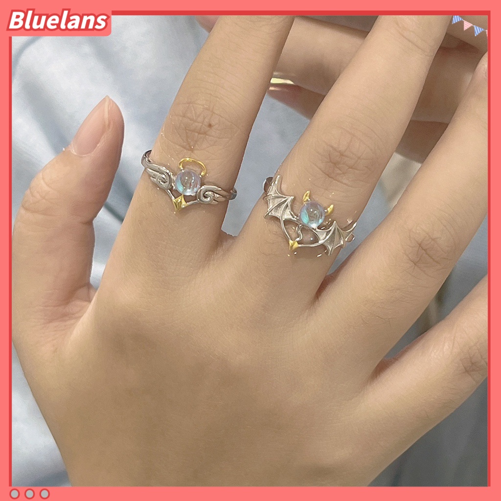 [BLS] Wanita Cincin Romantis Bersinar Faux Moonstone Desain Pembukaan Yang Dapat Disesuaikan Hadiah Hias Sayap Malaikat Setan Jari Cincin Perhiasan Pesta Untuk Kekasih