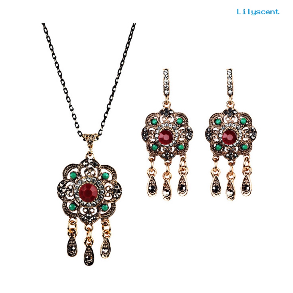 [LS]1 Set Wanita Kalung Gaya Etnik Berlian Imitasi Berongga Tetesan Air Jumbai Bohemian Retro Klavikula Kalung Stud Anting Kit Fashion Perhiasan