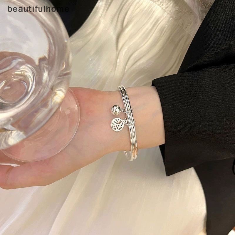 {Cantikrumah} Fashion Keberuntungan Lapisan Ganda Fu Bell Gelang Warna Perak Tren Elegan Liontin Gelang Untuk Wanita Pembukaan Yang Dapat Disesuaikan Bangle Pesona Perhiasan.