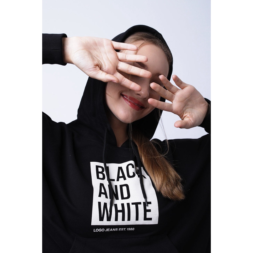 Logo Jeans - Sweater Hoodie Wanita Isvara 34396L1BK