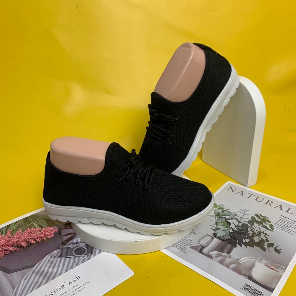 CUCI GUDANG TOPGROSIR LV0117 Sepatu Rajut Wanita Import Hitam Sepatu Sekolah Lentur