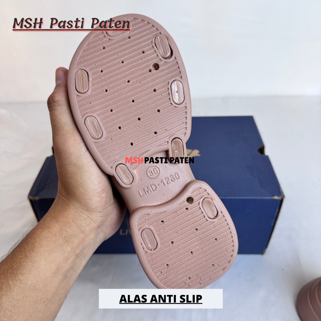 Sandal FlatpormStrap Shoes Wanita Import Anti Slip