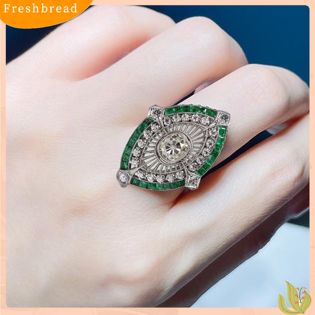 &lt; Freshbread &gt; Wanita Cincin Berlian Imitasi Mengkilap Hias Two-tone Geometri Electroplating Art Deco Hadiah Natural Emerald Faux Gemstone Engagement Wedding Ring Untuk Anniversary