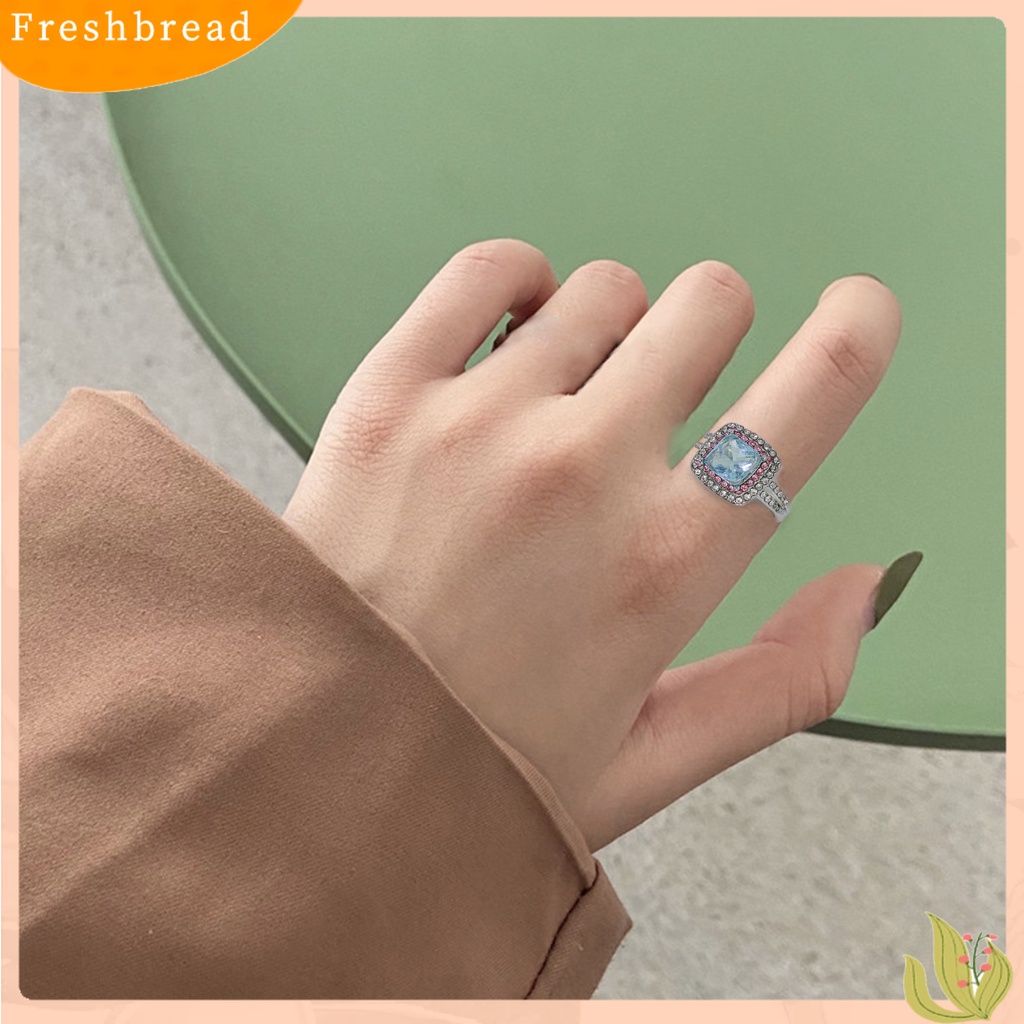 &lt; Freshbread &gt; Wanita Cincin Persegi Cubic Zirconia Perhiasan Berlian Imitasi Bersinar Cincin Jari Untuk Pernikahan