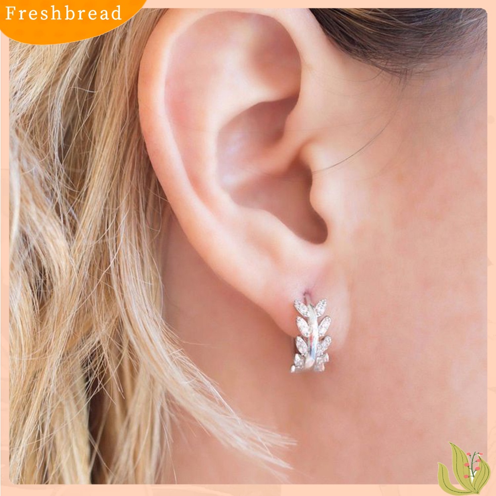 &lt; Freshbread &gt; Wanita Fashion Cubic Zirconia Hias Daun Menjuntai Huggie Earrings Piercing Perhiasan