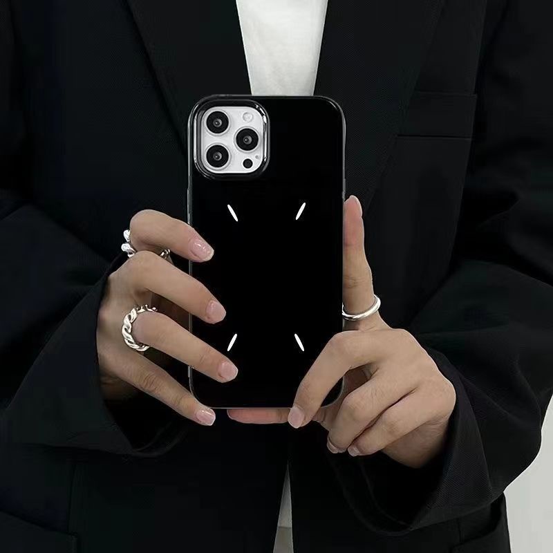 Cocok Untuk Iphone14 Pro Max Casing Ponsel iPhone Hitam Glossy TPU Soft Phone Case Kamera Perlindungan Tahan Guncangan Gaya Sederhana Kompatibel Dengan iPhone 13 13pro 13prm iPhone 11 7Plus 8Plus Xr XS 12 Pro Max Casing Ponsel