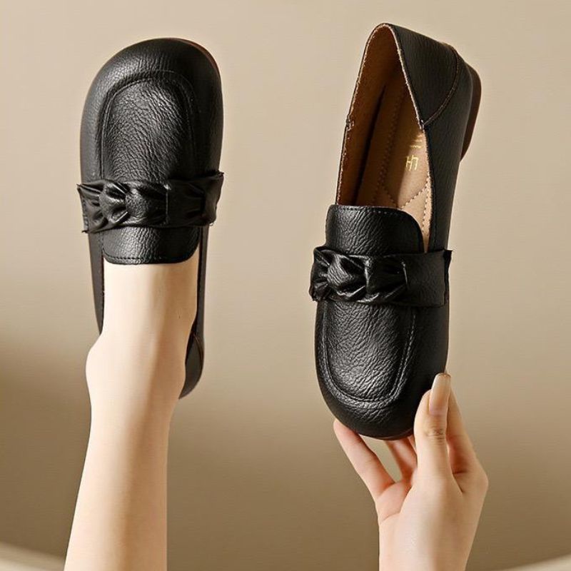 BISA COD &gt;&gt;&gt; 21171 Sepatu Wanita Import TRIM Slip On