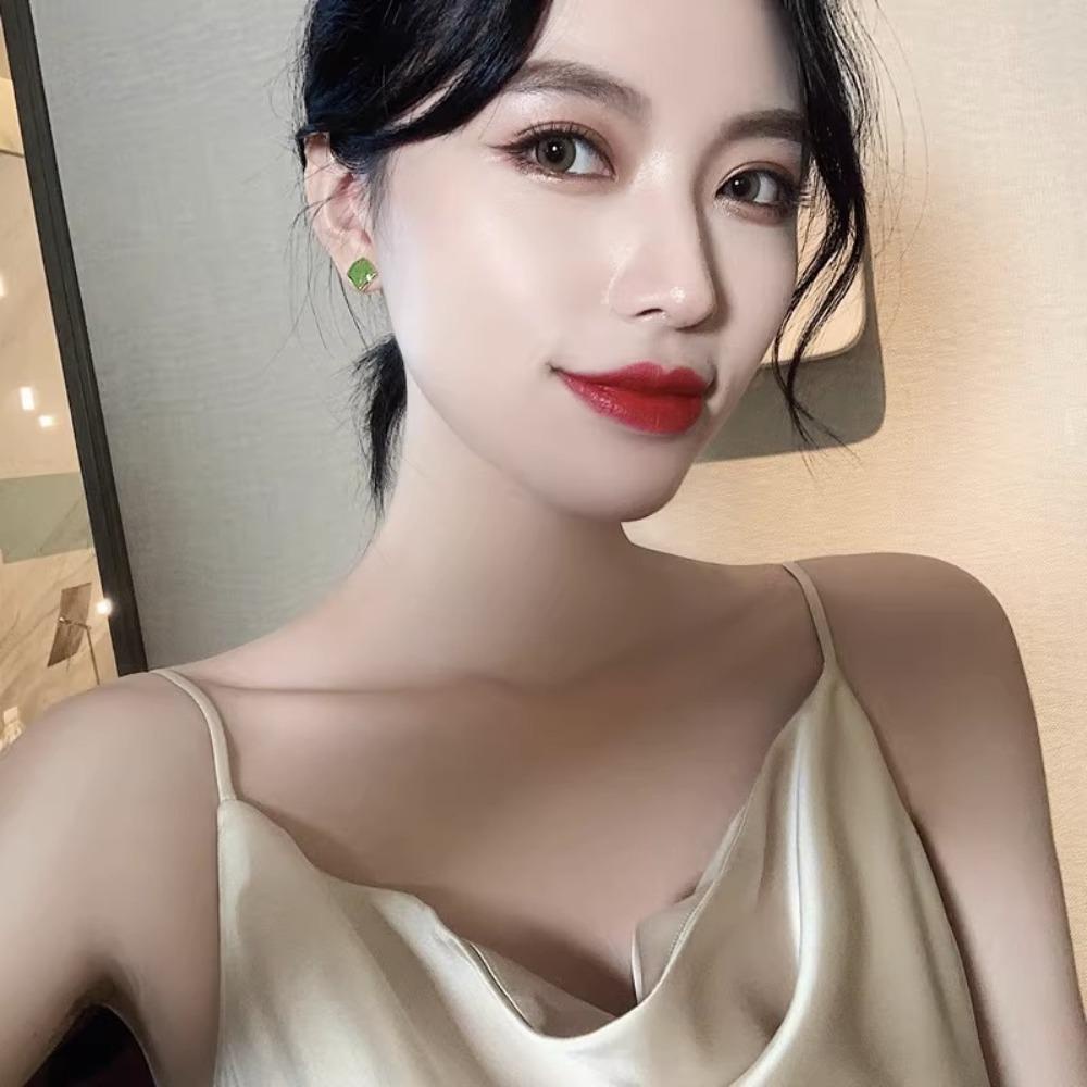 Needway Anting Persegi Desain Niche Gaya Perancis Manis Anti-Alergi Geometris Paduan Gelombang Gaya Korea Aksesoris