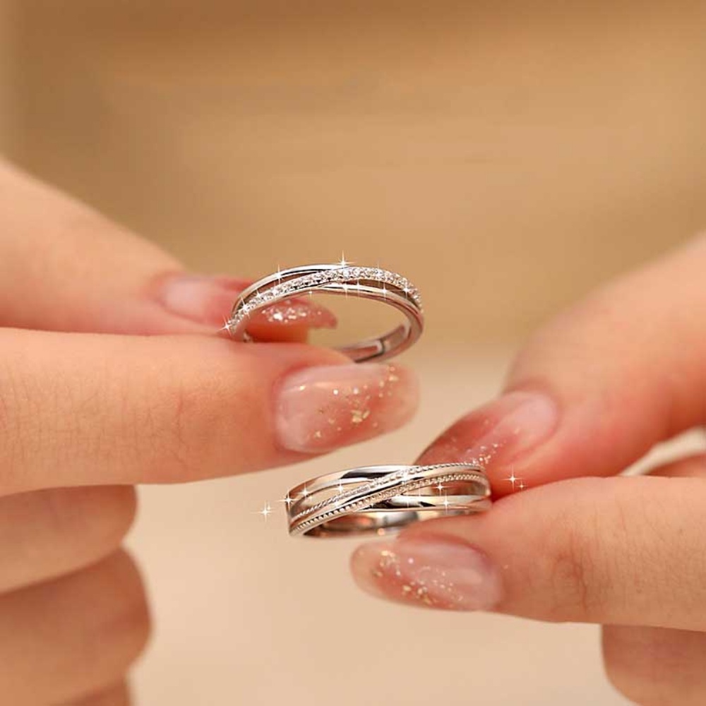 Gaya Korea Sederhana Zirkon Berlian Imitasi Pecinta Pria Wanita Fashion Perhiasan Perak Baja Titanium Pernikahan Pertunangan Cincin Nagita Ukuran Yang Dapat Disesuaikan