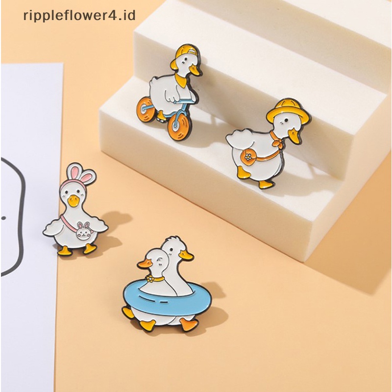 {rippleflower4.id} Lovely Animal Enamel Pin Custom Angsa Bebek Belanja Renang Bersepeda Bros Tas Kerah Pin Kartun Lucu Lencana Perhiasan Hadiah Untuk Anak~