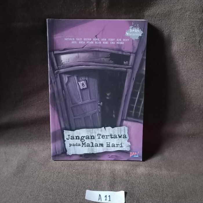 Jangan Tertawa Pada Malam Hari