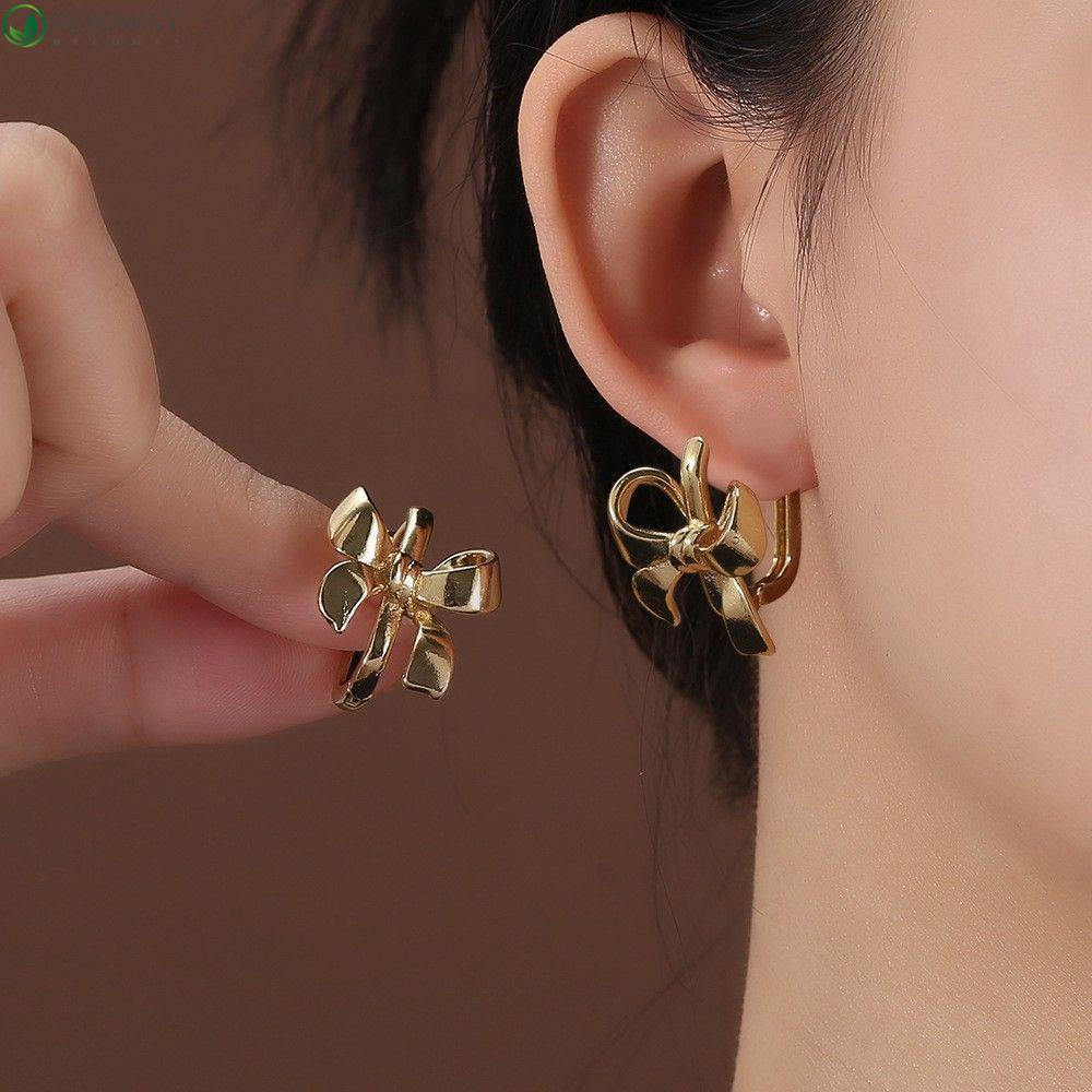Needway Wanita Gesper Telinga Berlian Imitasi Desain Vintage Rasa Bintang Busur Tindik Ear Stud