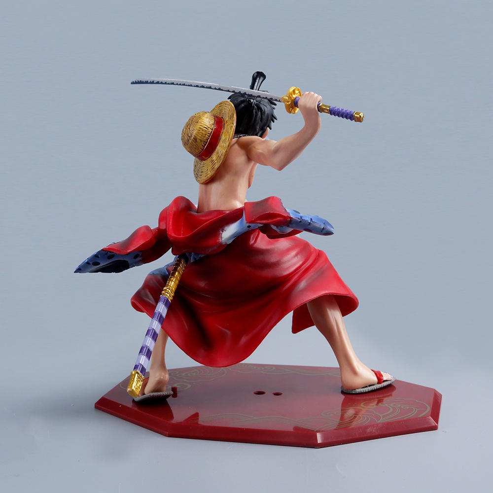 Luffy Swinging Swordman with straw hat Action Figure 18 cm