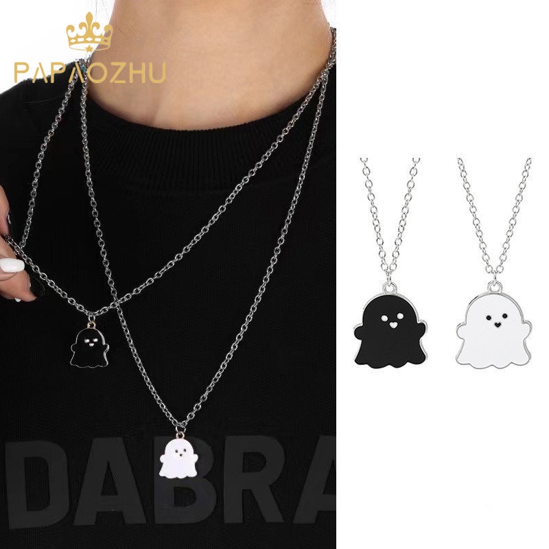 Papaozhu Bergaya Unisex Hitam Putih Hantu Liontin Kalung Untuk Wanita Panjang Sweater Rantai Semangat Pesona Pribadi Kalung Untuk Pria Perhiasan Persahabatan