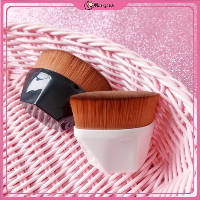 MONSOON - D8006 Powder Brush / Brush Gagang Pendek / Brush Bedak Tabur / Kuas Bedak Kecil / Kuas Bedak Impor / Kuas Bedak