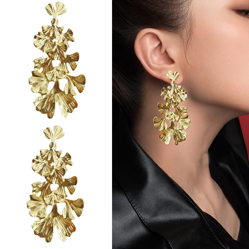 High-end Temperamen Berlebihan Desain Kepribadian Trendi Anting Daun Ginkgo Logam