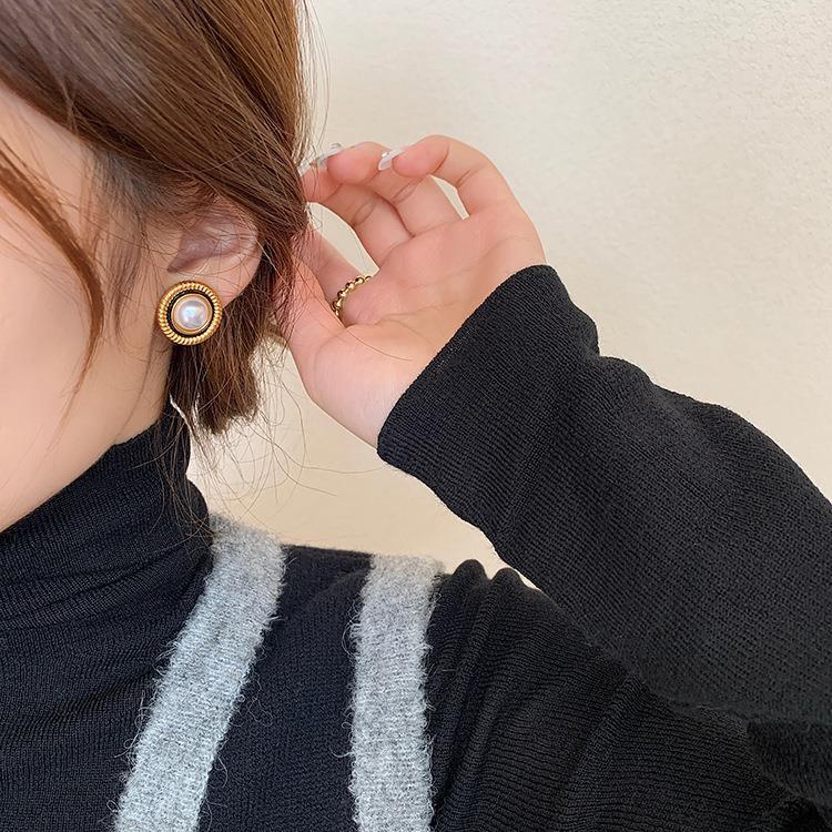 Anting Mutiara Mewah Ringan Prancis Gaya Retro Anting Perempuan