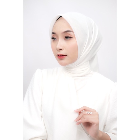 hijab paris premium voal segiempat anti letoy size 110x110 cm warna putih