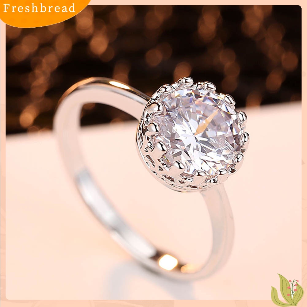 &lt; Freshbread &gt; Mewah Wanita Potongan Bulat CZ Princess Crown Bridal Engagement Wedding Party Ring