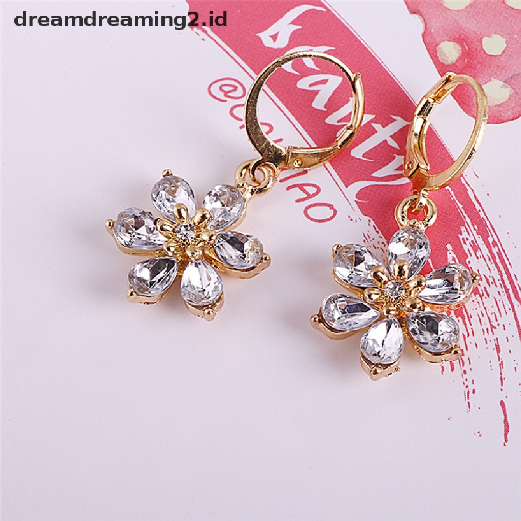 (hot) Fashion Set Perhiasan Berlapis Emas Berlian Imitasi Bunga Liontin Kalung Anting Set Perhiasan//