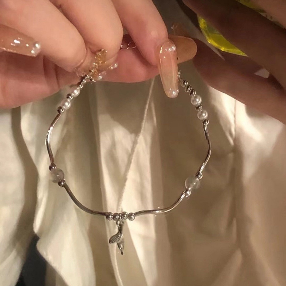 Versi Korea Dari Mutiara Fishtail Gelang Niche Desain Cahaya Mewah Wanita Musim Panas Manis Kupu-Kupu Gelang Boudoir Madu Gelang Bintang Gaya Yang Sama Permen Perhiasan