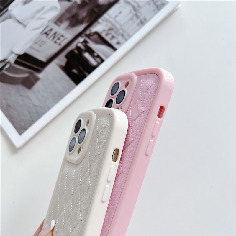 Lambskin Kotak-Kotak Motif Berlian casing Ponsel Kompatibel Untuk iphone14 13 12 11promax x xs xr xsmax shockproof Dengan film Pelindung Lensa back cover casing