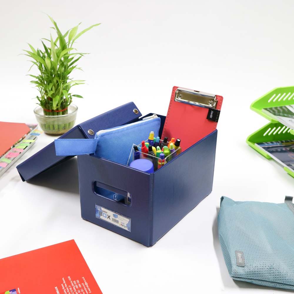 

Kotak Penyimpanan Multifungsi Storage Organizer Box Bantex Easy Box Medium Cobalt Blue