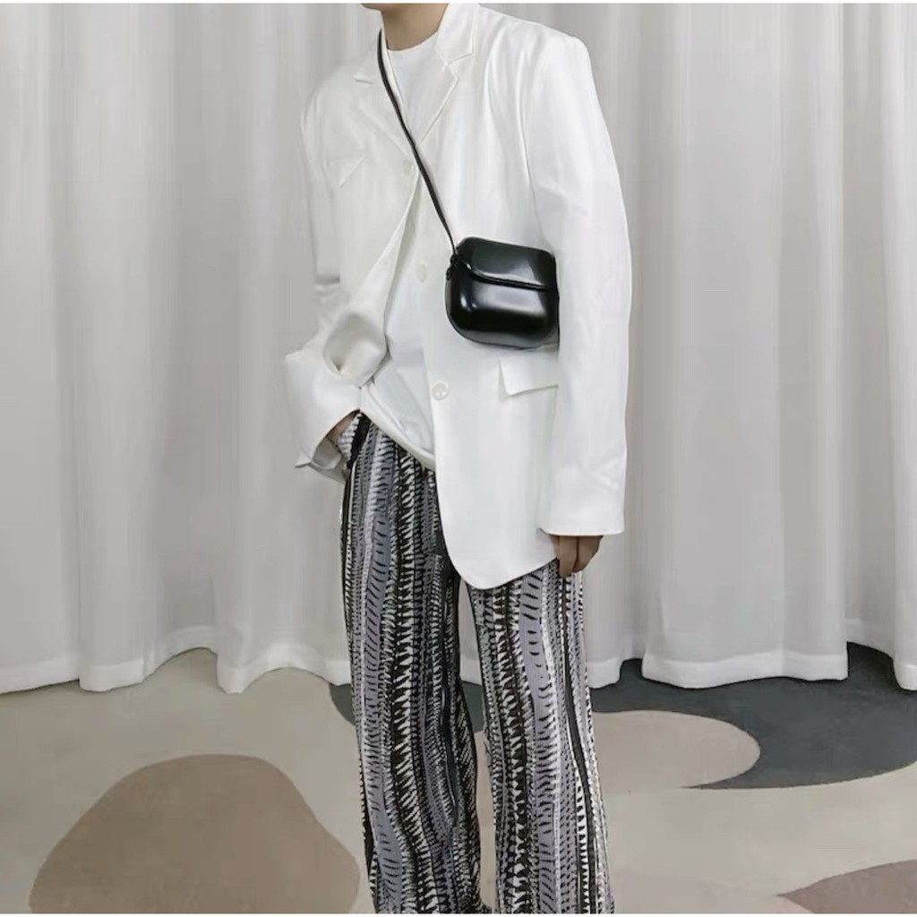 Neo Leather Slingbag