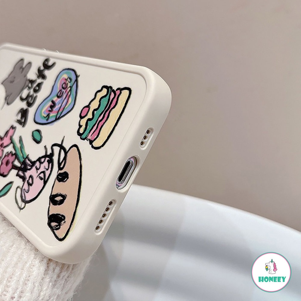 IPHONE Casing Ponsel Beruang Kue Bunga Graffiti Lucu Kompatibel Untuk Iphone14 13 11 12 Pro Max Manis Shockproof Kartun Cover