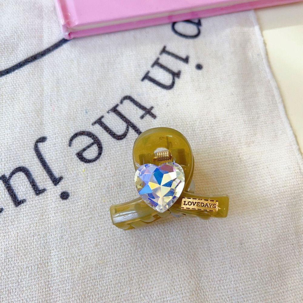 Mxbeauty Zirkon Jantung Jepit Rambut Fashion Perhiasan Non-slip Cross Barrette Shiny Vintage Acrylic Hair Claw
