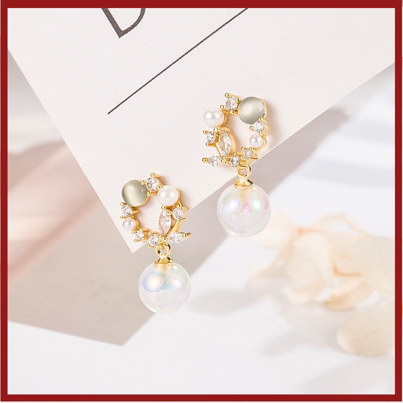 Anting Mutiara Shell Pita Hias Warna Emas 18K Zirkon Garland U1804