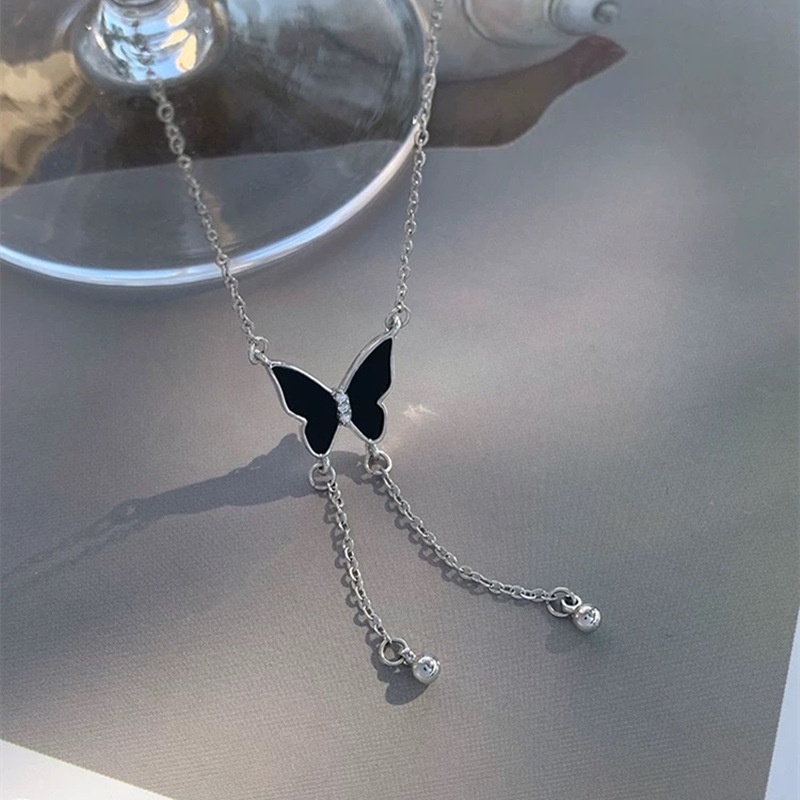 Pure Desire Butterfly~Black Oil Drip Butterfly Rumbai Kalung Perempuan Unik Manis Keren Panas Cewek Klavikula Rantai Influencer