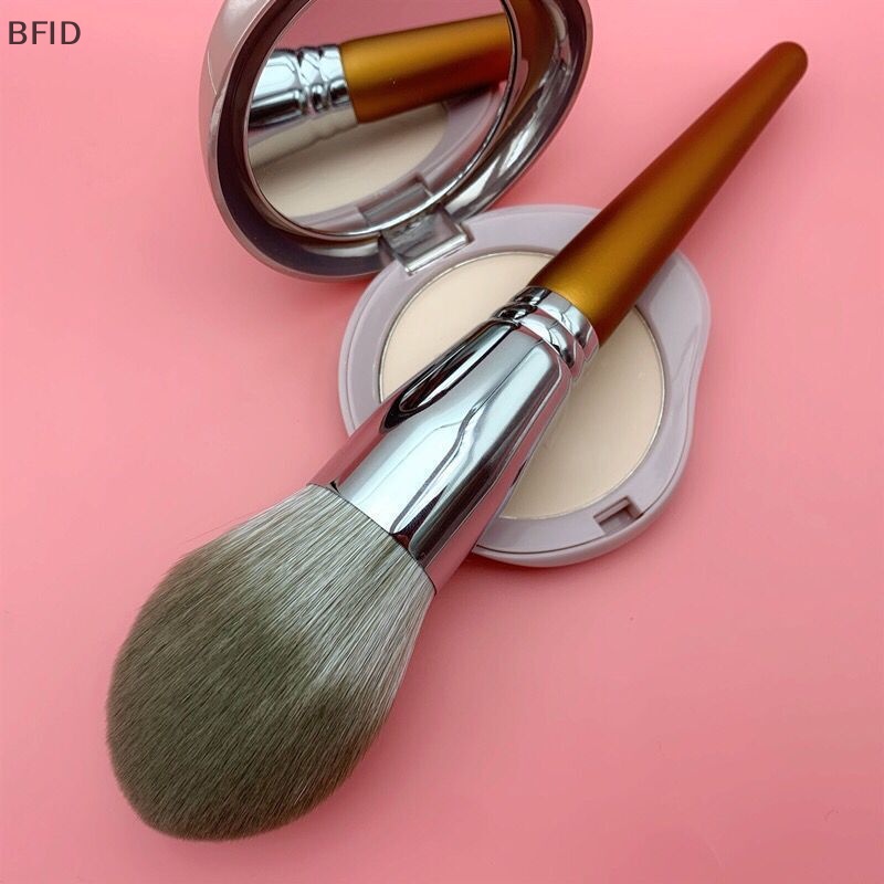 [BFID] Retro Makeup Brushes Cream Untuk foundation Set Kuas Bedak Kuas Blush Wajah Lembut [ID]