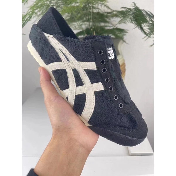 Sepatu Onitsuka Tiger Slip On Paraty Black White Bludru