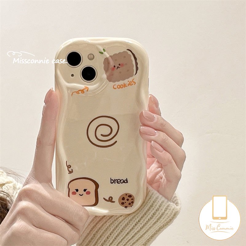 IPHONE Case Bracket Holder Beruang Kartun Lucu Kompatibel Untuk Iphone11 13 14 12 Pro Max 7Plus XR X XS Max7 8 6 6s Plus SE 2020bakar Roti Cookies 3D Wavy Curved Edge Phone Cover