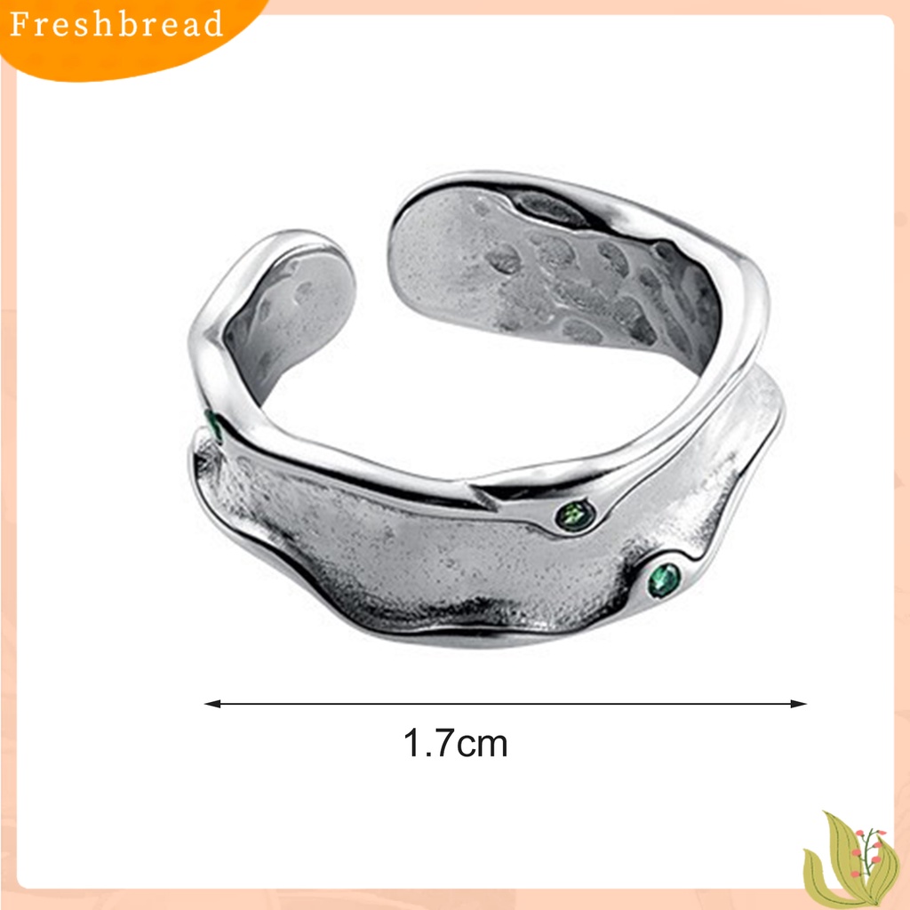 &lt; Freshbread &gt; Wanita Cincin Hijau Cubic Zirconia Pembukaan Yang Dapat Disesuaikan Eye-catching All-match Aksesoris Perhiasan Geometris Temperamen Wanita Gelombang Tidak Teratur Pesta Jari Cincin Untuk Pacaran