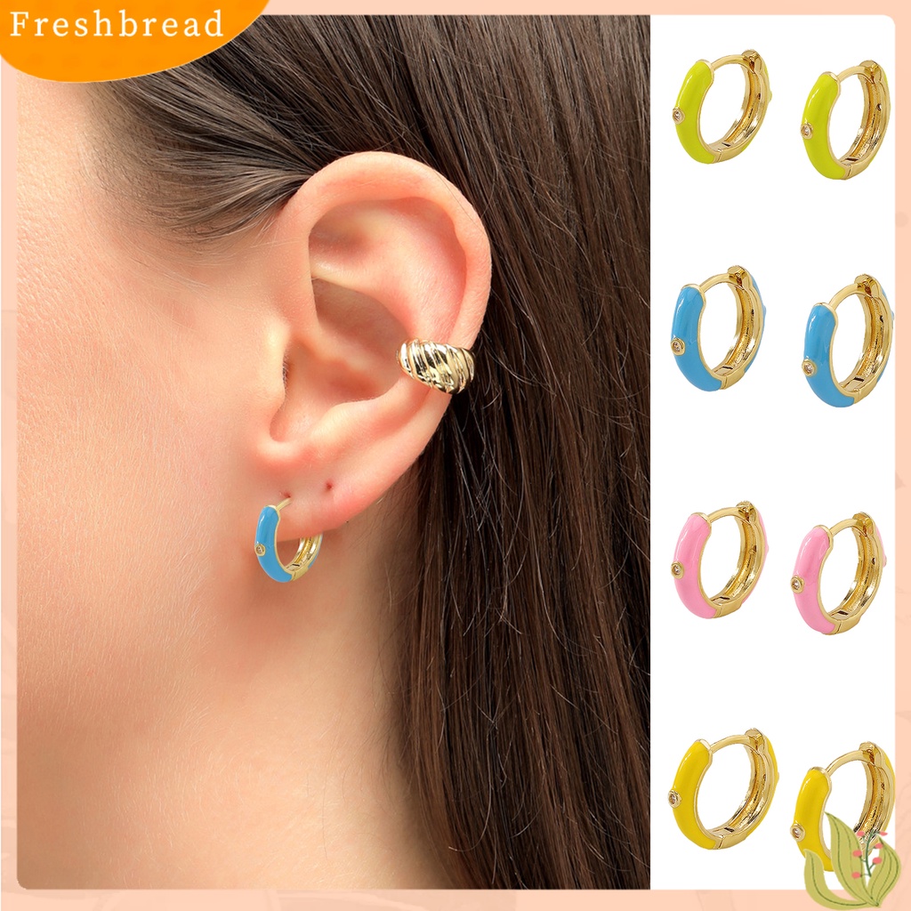 &lt; Freshbread &gt; 1pasang Anting Huggie Wanita Bentuk Bulat Epoxy Warna Manis Anting Lady Anti Cacat Portabel Untuk Hadiah