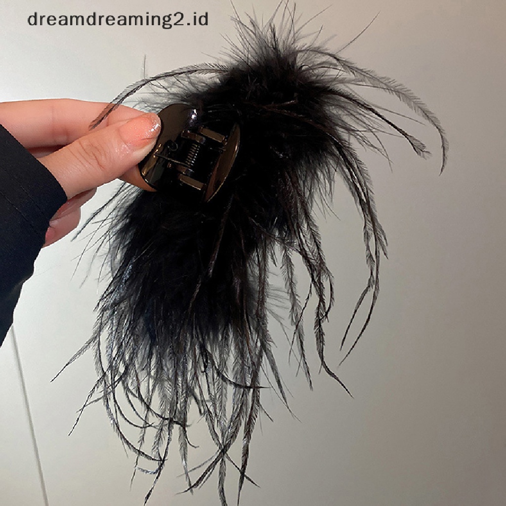 (dream) Cute Ostrich Feather Hair Claw Plush Hair Clip Penjepit Jepit Rambut Musim Dingin Fashion Wanita Hairgrips Aksesoris Rambut Pesta//