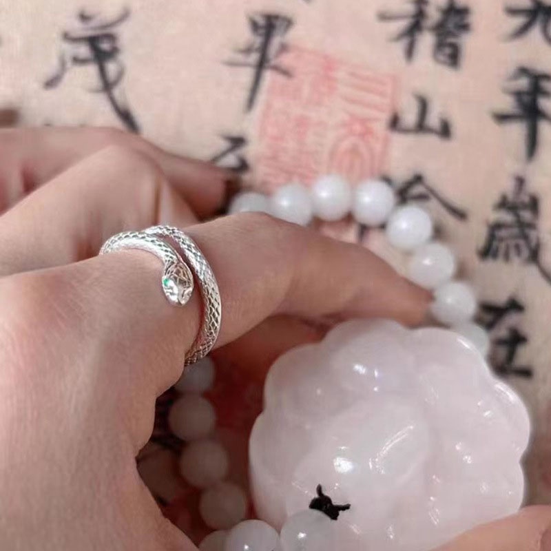 Cincin Pembukaan Geometris Ular Berlian Imitasi Bahan Alloy Fashion Untuk Wanita