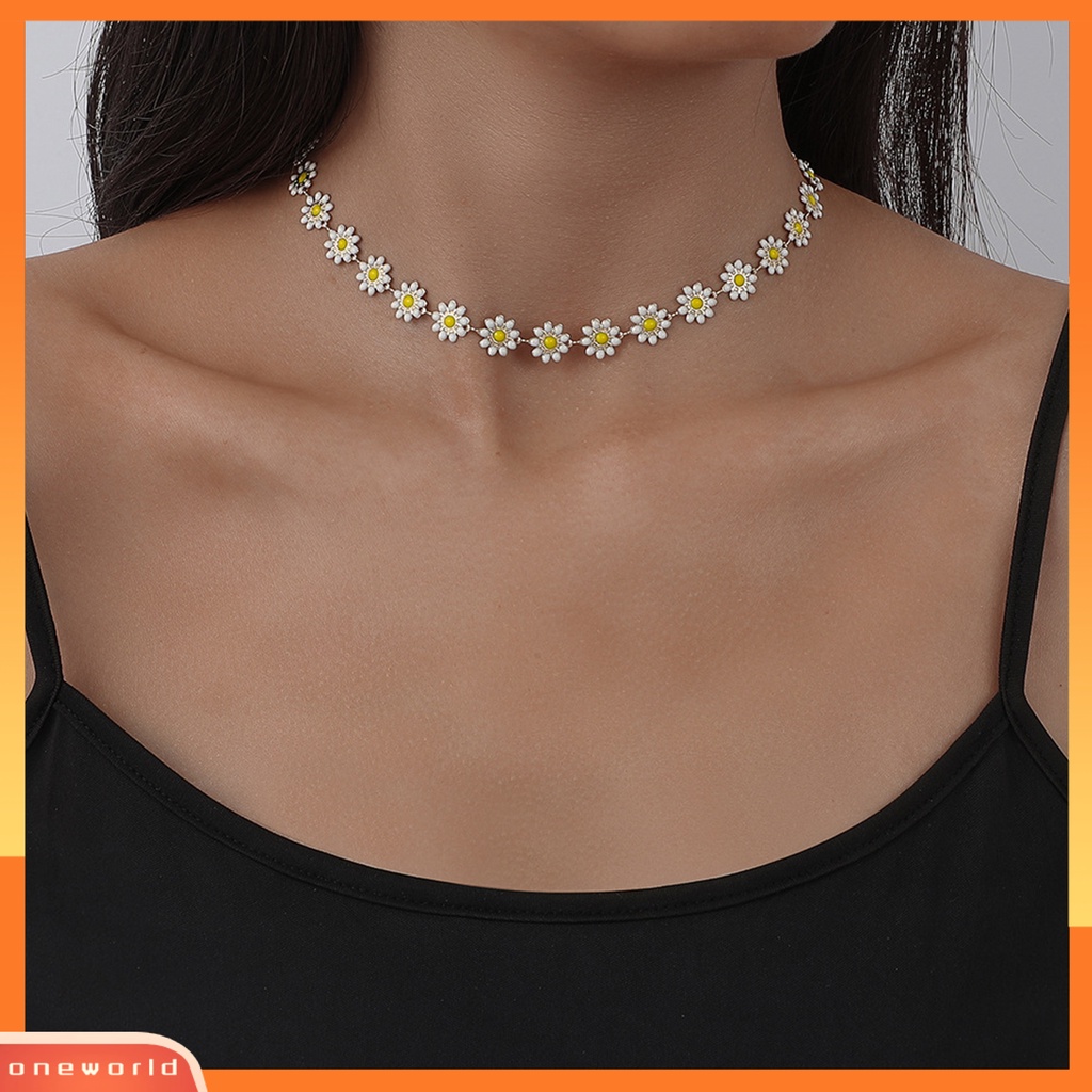 [EONE] Wanita Kalung Krisan Dress Up Perhiasan Retro Adjustable Rantai Klavikula Untuk Pesta Perjamuan Pernikahan Prom