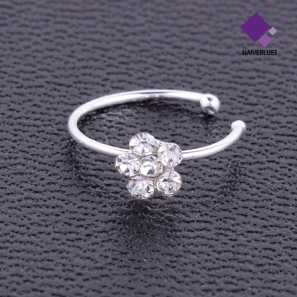 &lt; Naiveblues &gt; 1Pc Wanita Berlian Imitasi Hias Plum Blossom Hidung Hoop Ring Piercing