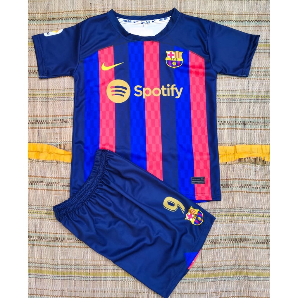 SETELAN JERSEY BARCELONA JERSEY ANAK BARCELONA JERSEY BOL ANAK USIA 2 - 13 TAHUN TERBARU / BISA COD