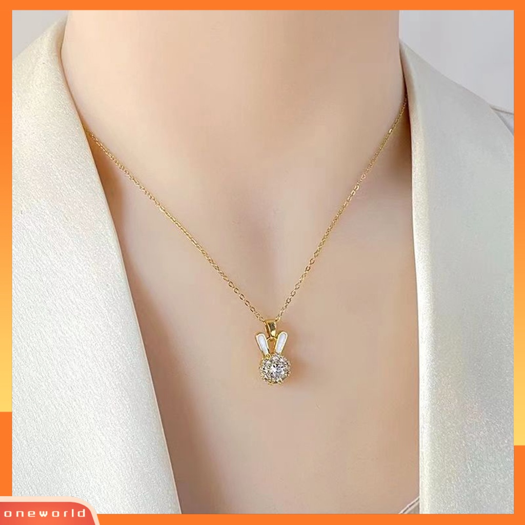 [ONE] Wanita Kalung Kelinci Yang Dapat Diputar Elegan Dainty Golden Slim Rantai Hadiah Mewah Berlian Imitasi Bertatahkan Kelinci Liontin Kalung Fashion Perhiasan