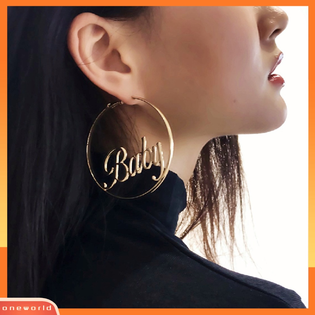 [ONE] 1pasang Anting Hoop Desain Huruf Berlebihan Anti-tarnish Perhiasan Pernikahan Alloy Besar Halus Wanita Anting Lingkaran Bulat Loop Earrings