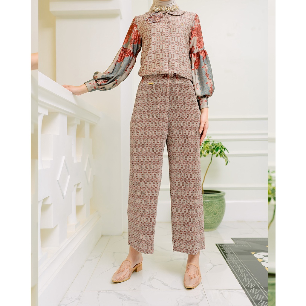 Muda Official Wanodya Pleated Pants - Ruby