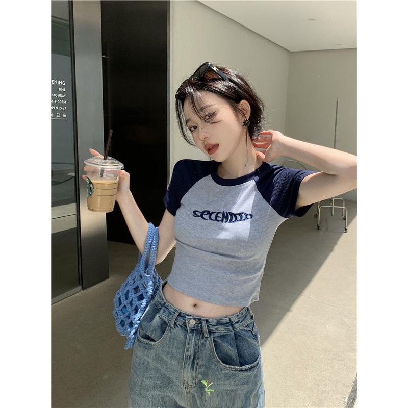 Baju Atasan Wanita Korea Summer Lengan Pendek Rajut Crop Top