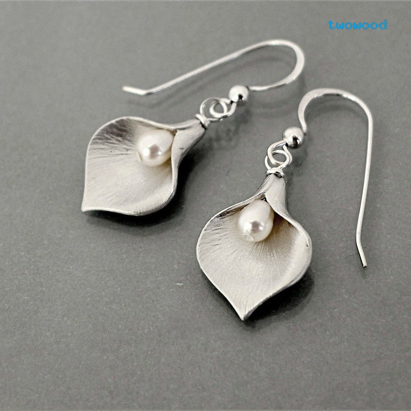 Twowood fashion Bunga Anting Mutiara Eropa Dan Amerika Serikat fashion calla lily earrings