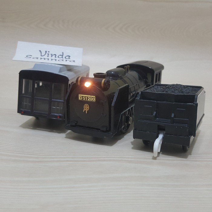 Takara Tomy Plarail S-28 Steam Locomotive D51 200 S28 With Head Light